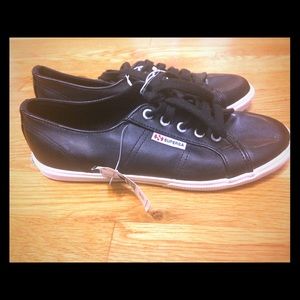 SUPERGA Tennis shoe